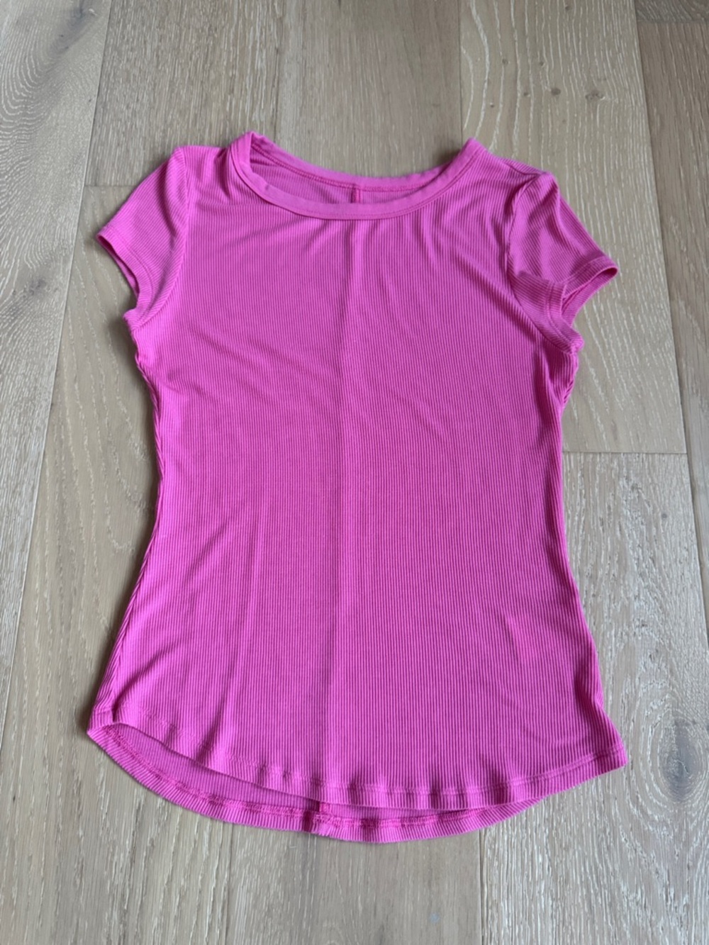 American Eagle Outfitters Pink Ribbed Crewneck Tee